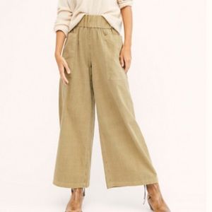 Cropped wide leg pants